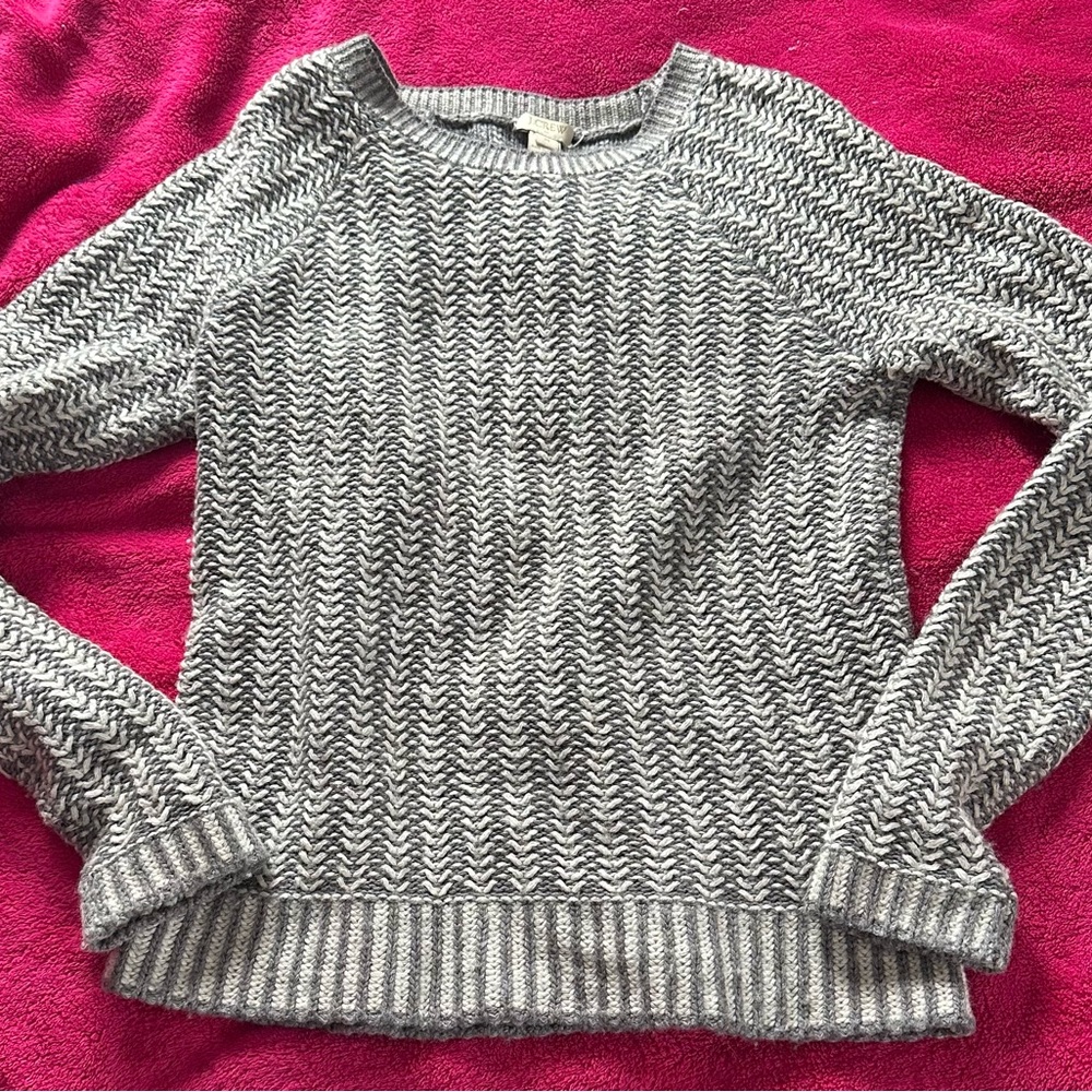 💙🩷Eddie Bauer wool blend sweater